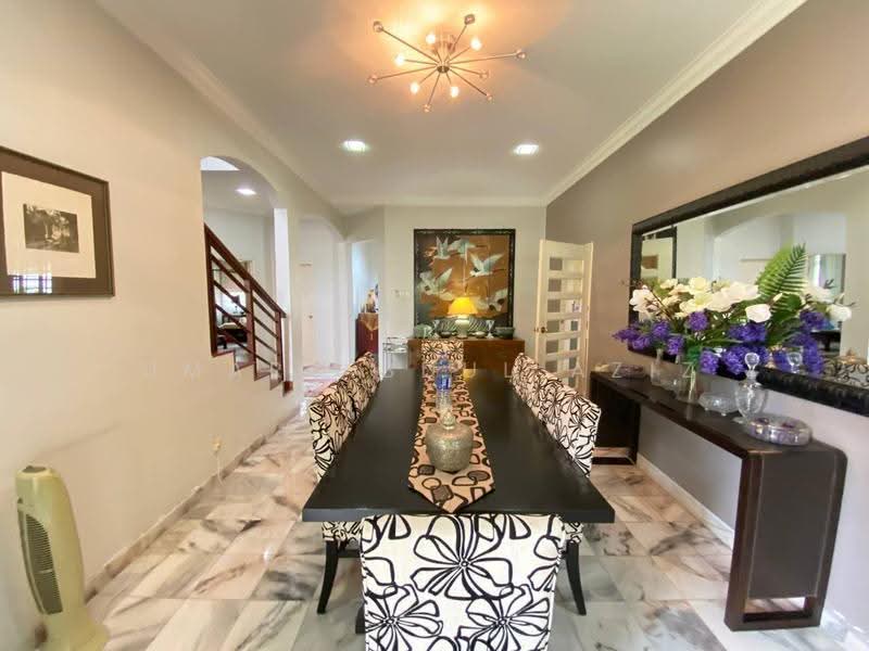 Bungalow House for Sale in Bukit Rahman Putra (Sungai Buloh) - Umar Abdul Aziz - Dining Room - PropertyGuru.com.my
