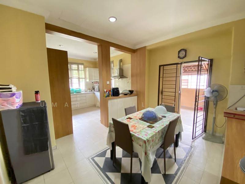 Bungalow House for Sale in Bukit Rahman Putra (Sungai Buloh) - Umar Abdul Aziz - Kitchen - PropertyGuru.com.my