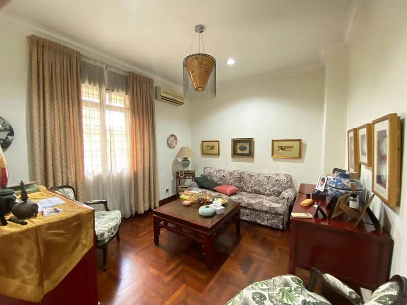 Bungalow House for Sale in Bukit Rahman Putra (Sungai Buloh) - Umar Abdul Aziz - Living Room - PropertyGuru.com.my