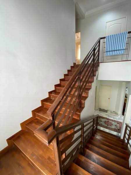 Bungalow House for Sale in Bukit Rahman Putra (Sungai Buloh) - Umar Abdul Aziz - PropertyGuru.com.my