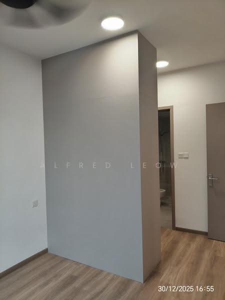 Kediaman Servis untuk Disewa di Baron Residence @ Lake City - Alfred Leow - Bathroom - PropertyGuru.com.my