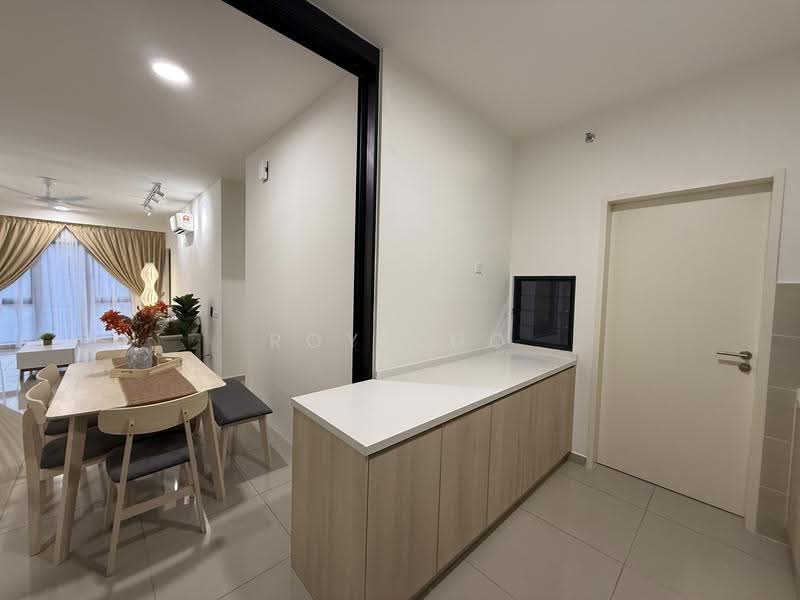 Kediaman Servis untuk Disewa di D'Clover Residences - Roy Cho - Dining Room - PropertyGuru.com.my