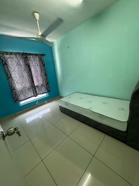 Kediaman Servis untuk Disewa di Sentrovue - Abby Woo - Bedroom - PropertyGuru.com.my