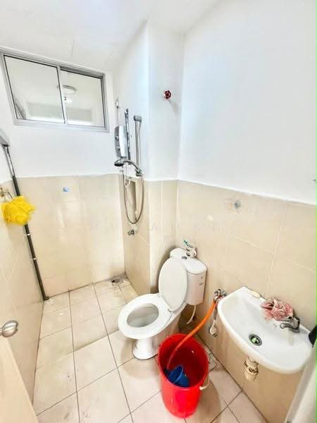 Apartment for Sale at Molek Ria - MUHAMAD AZRI - Bathroom - PropertyGuru.com.my