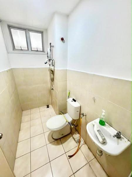 Apartment for Sale at Molek Ria - MUHAMAD AZRI - Bathroom - PropertyGuru.com.my