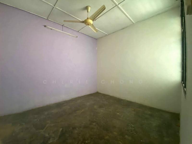 1-storey Terraced House for Sale in Taman Canning (Ipoh) - Cherie Chong - Interior - PropertyGuru.com.my