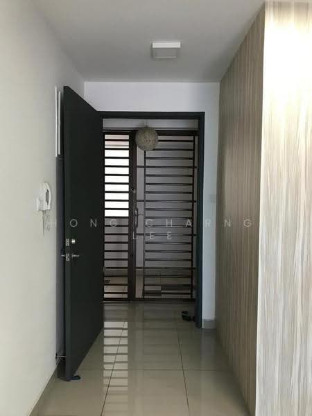 Kediaman Servis untuk Disewa di D'Ambience Residences (Pangsapuri Ikatan Flora) - Hong Charng Lee - Entrance - PropertyGuru.com.my