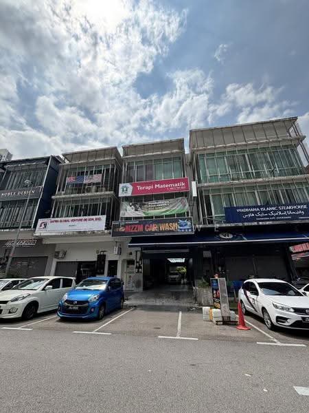 Shop for Sale in Taman Damansara Aliff (Tampoi) - Wee Howe - PropertyGuru.com.my