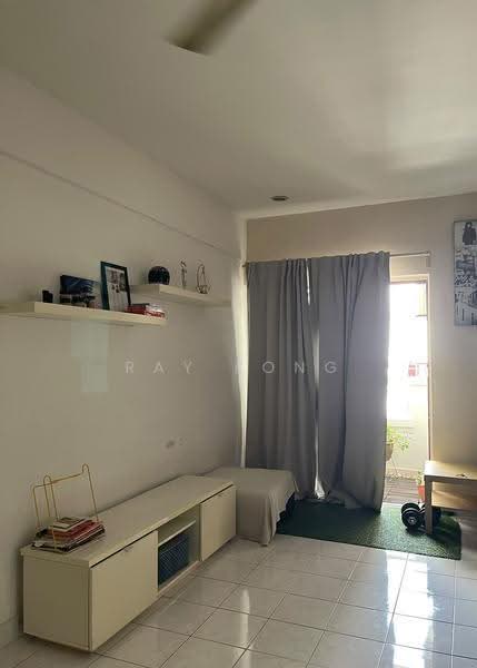 Kondominium untuk Disewa di Pelangi Damansara - Ray Kong - Living Room - PropertyGuru.com.my