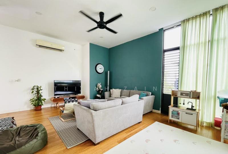 Rumah Banglo untuk Dijual di Taman Melawati (Ulu Kelang) - Athikah Zainal - Living Room - PropertyGuru.com.my