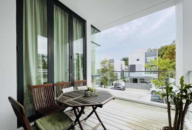 Rumah Banglo untuk Dijual di Taman Melawati (Ulu Kelang) - Athikah Zainal - Balcony - PropertyGuru.com.my