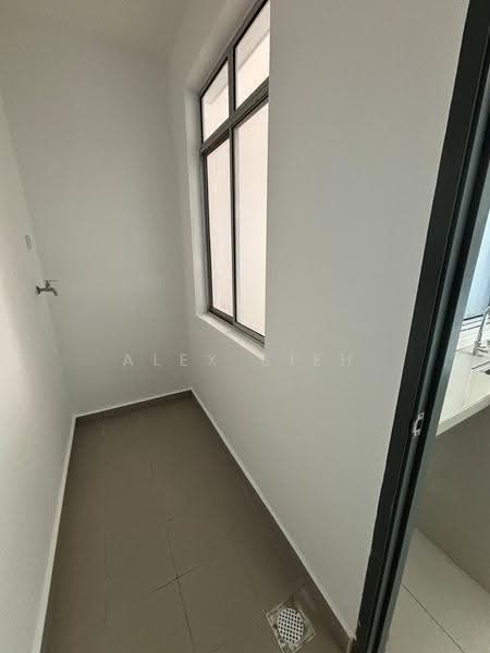 Kediaman Servis untuk Disewa di D'Ambience Residences (Pangsapuri Ikatan Flora) - Alex Sieh - Interior - PropertyGuru.com.my