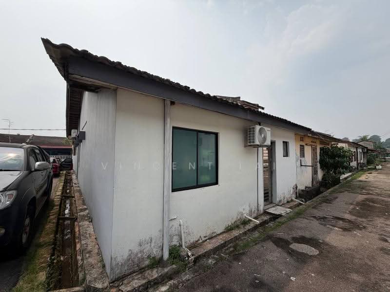 1-storey Terraced House for Sale in Skudai (Johor) - Vincent Lai - Exterior - PropertyGuru.com.my