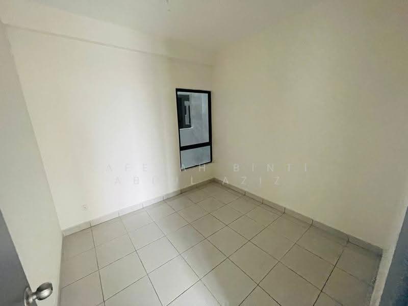 Apartment for Sale at E'Island Lake Haven - Rafedah Binti Abdul Aziz - Bedroom - PropertyGuru.com.my