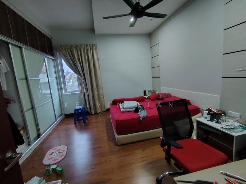 2-storey Terraced House for Sale in Bandar Kinrara Seksyen 8 (Bandar Kinrara) - Kelvin Lian - Bedroom - PropertyGuru.com.my
