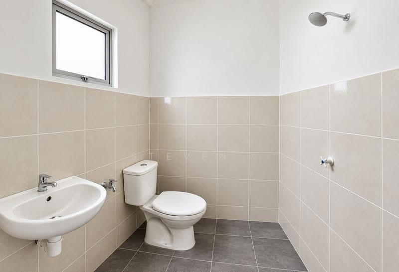 2-storey Terraced House for Rent in Chemor (Perak) - Steven . - Bathroom - PropertyGuru.com.my