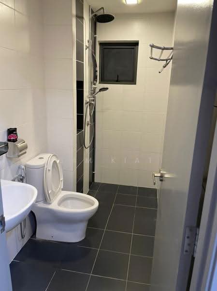 Kediaman Servis untuk Disewa di Residensi Dian II - SAM KIAT - Bathroom - PropertyGuru.com.my