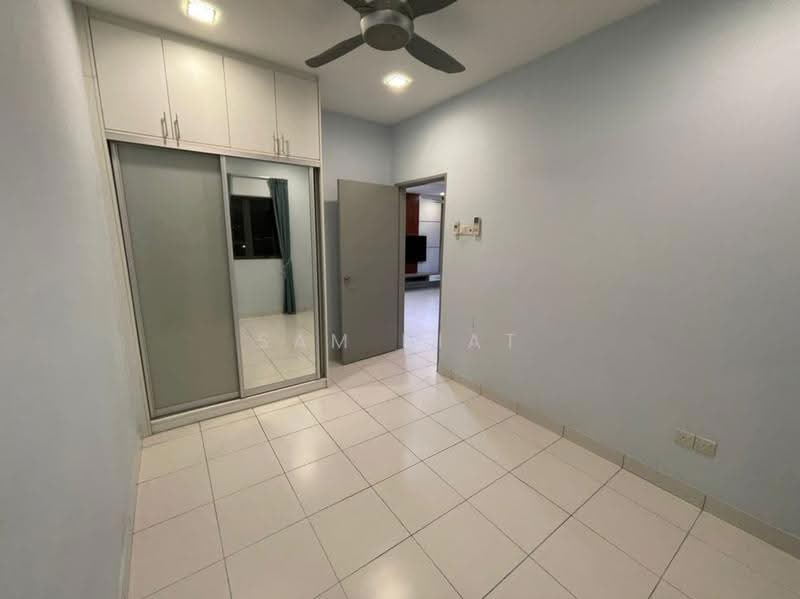 Kediaman Servis untuk Disewa di Residensi Dian II - SAM KIAT - Bedroom - PropertyGuru.com.my