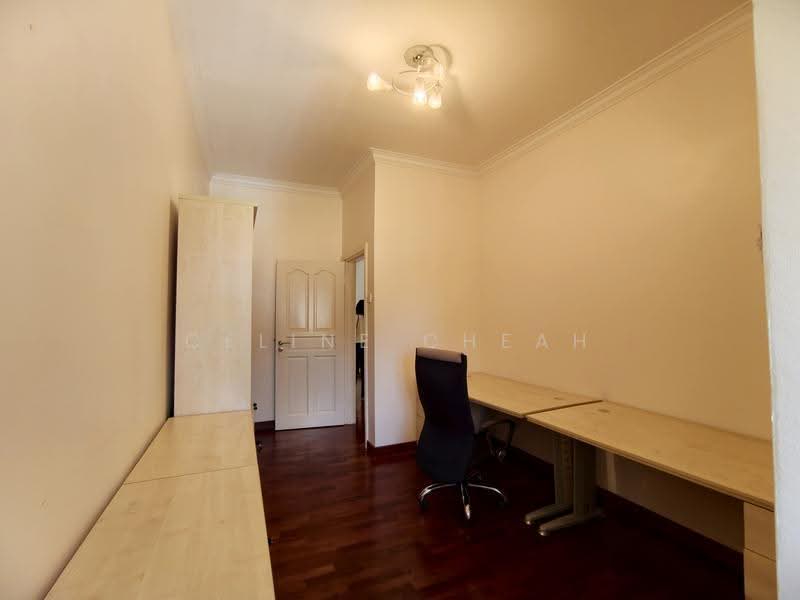 Rumah Teres 3-Tingkat untuk Dijual di Taman Chee Seng (Tanjung Bungah) - Celine Cheah - Study - PropertyGuru.com.my