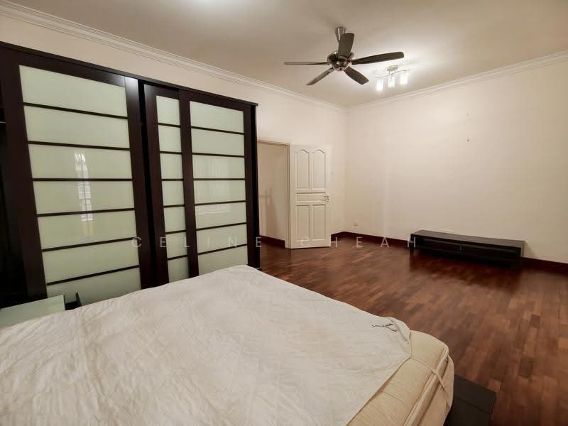 Rumah Teres 3-Tingkat untuk Dijual di Taman Chee Seng (Tanjung Bungah) - Celine Cheah - Bedroom - PropertyGuru.com.my