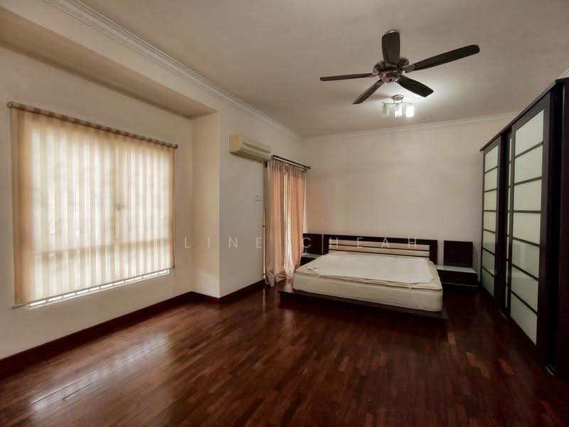 Rumah Teres 3-Tingkat untuk Dijual di Taman Chee Seng (Tanjung Bungah) - Celine Cheah - Bedroom - PropertyGuru.com.my