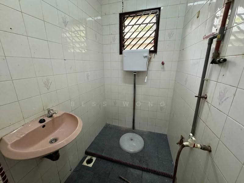 Rumah Teres 2-Tingkat untuk Disewa di Desa Cemerlang (Johor Bahru) - Bess Wong - PropertyGuru.com.my