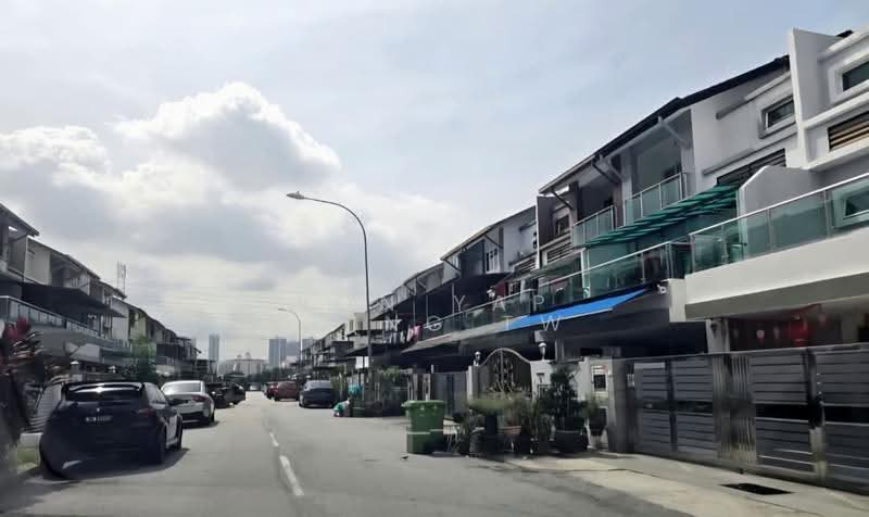 Rumah Teres untuk Dijual di Taman Fadason (Kepong) - Ron Yap - Exterior - PropertyGuru.com.my