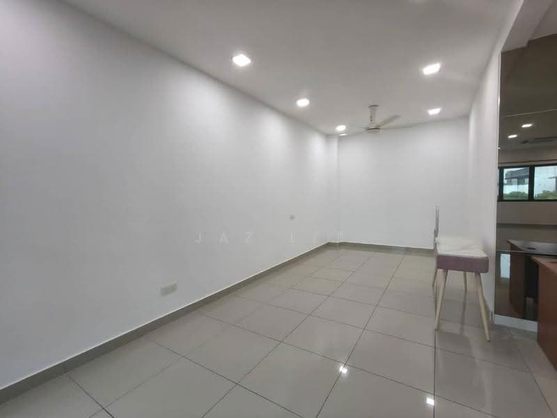 Rumah Kluster untuk Dijual di Taman Mutiara Mas (Skudai) - Jaz Lee - PropertyGuru.com.my