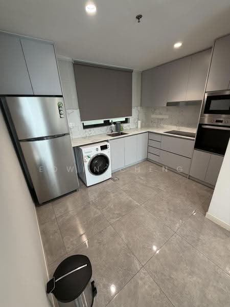 Kediaman Servis untuk Disewa di Ooak Serviced Apartments @ Kiara 163 - Edwin Cheng - Kitchen - PropertyGuru.com.my
