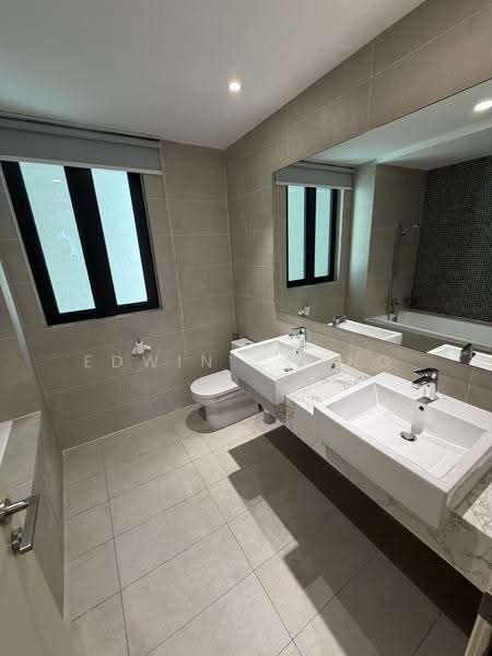 Kediaman Servis untuk Disewa di Ooak Serviced Apartments @ Kiara 163 - Edwin Cheng - Bathroom - PropertyGuru.com.my