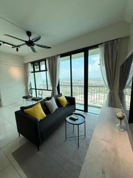 Kediaman Servis untuk Disewa di The Sky Executive Suites - Chloe Ying - Living Room - PropertyGuru.com.my