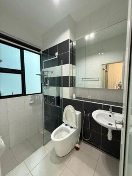 Kediaman Servis untuk Disewa di The Sky Executive Suites - Chloe Ying - Bathroom - PropertyGuru.com.my
