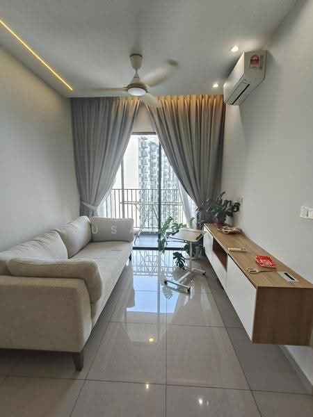 Kondominium untuk Disewa di The Hipster - Susan Foo - Living Room - PropertyGuru.com.my