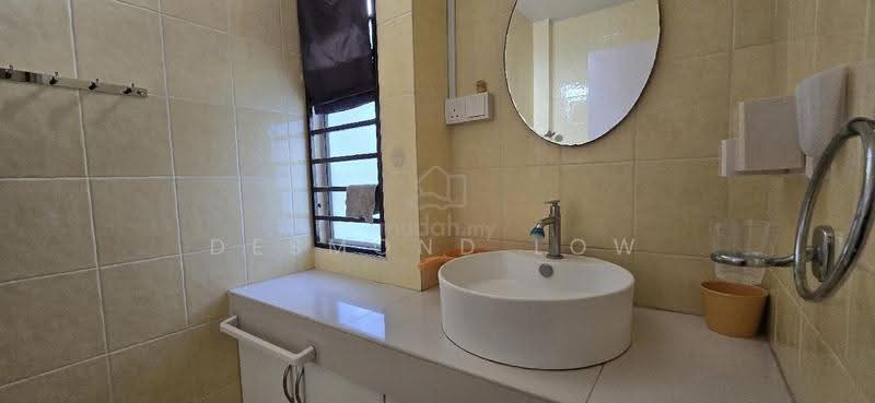 Pangsapuri untuk Disewa di Manor Apartment - Desmond Low - Bathroom - PropertyGuru.com.my