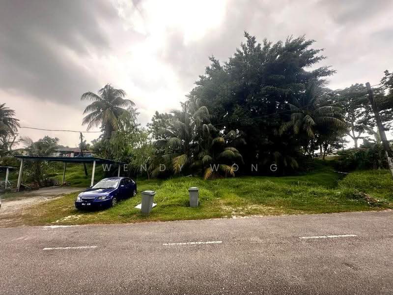 Rumah Teres 1-Tingkat untuk Dijual di Taman Dahlia (Tampoi) - Wendy Wong - Exterior - PropertyGuru.com.my