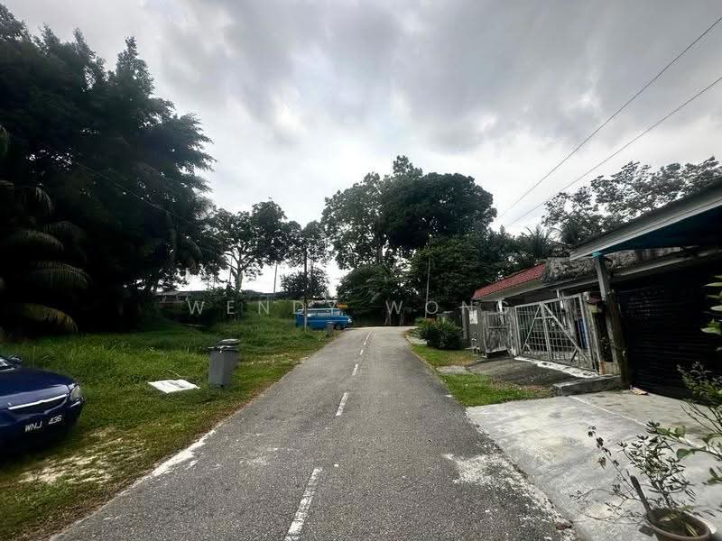 Rumah Teres 1-Tingkat untuk Dijual di Taman Dahlia (Tampoi) - Wendy Wong - PropertyGuru.com.my