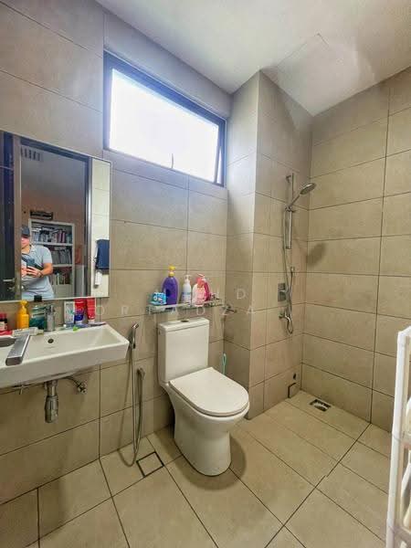 Terraced House for Sale in Cyberjaya (Selangor) - Mohd Mortadza Ahmad - Bathroom - PropertyGuru.com.my