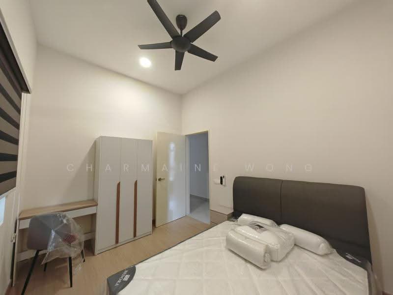 Kondominium untuk Disewa di Brezza Hill - Charmaine Wong - Bedroom - PropertyGuru.com.my