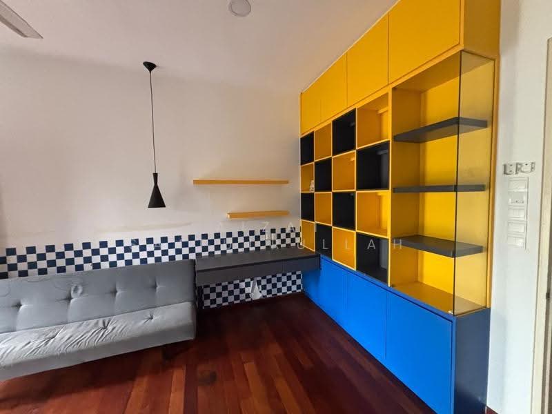 Rumah Banglo untuk Disewa di Lakefront Villa (Cyberjaya) - Aizat Saifulrullah - Living Room - PropertyGuru.com.my