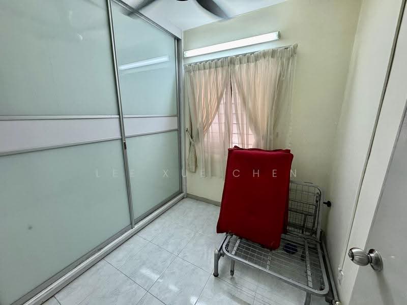 Pangsapuri untuk Dijual di Taman Kheng Tian - Lee Xue Chen - Bedroom - PropertyGuru.com.my