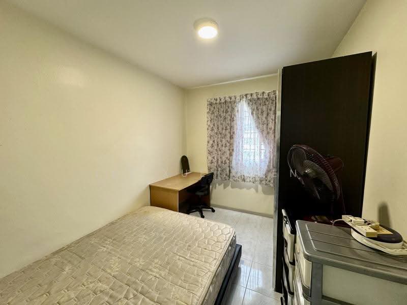 Pangsapuri untuk Dijual di Taman Kheng Tian - Lee Xue Chen - Bedroom - PropertyGuru.com.my