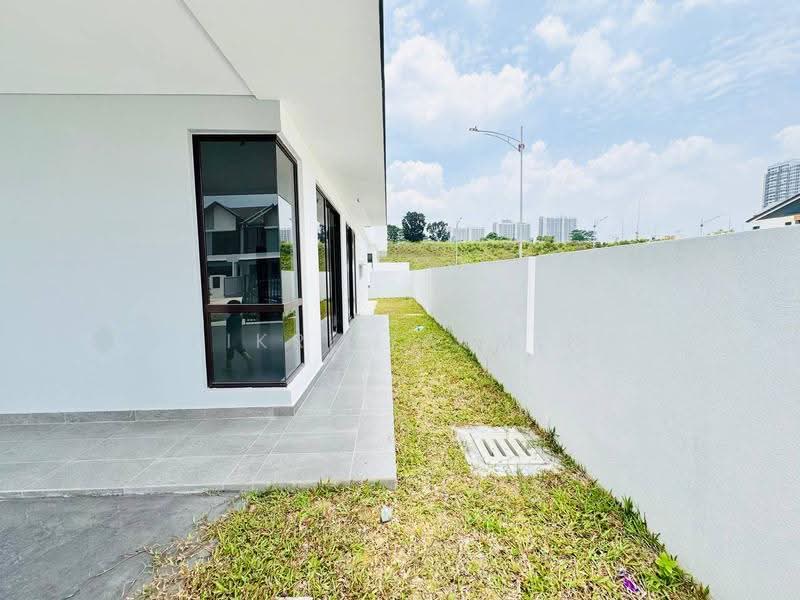 2-storey Terraced House for Sale in Sepang (Selangor) - Fikri Yasmin - Exterior - PropertyGuru.com.my