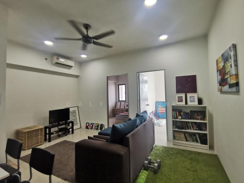 Kediaman Servis untuk Disewa di Menara Suria (V12) - Dalynn Tan - Living Room - PropertyGuru.com.my