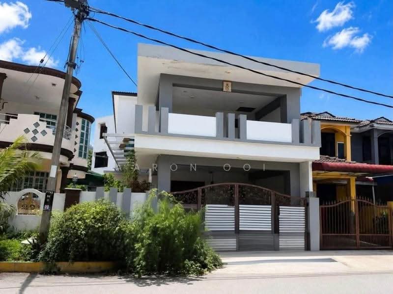 2-storey Terraced House for Sale in Bukit Mertajam (Penang) - Aaron Ooi - Exterior - PropertyGuru.com.my
