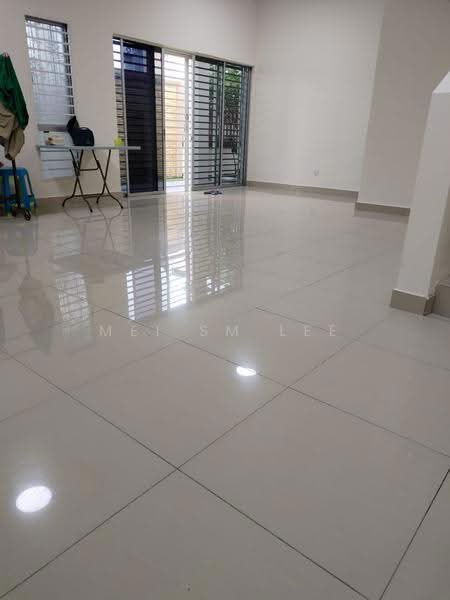 2-storey Terraced House for Sale in Bandar Mahkota Cheras (Cheras) - Mei SM Lee - Bandar Mahkota Cheras Living Room - PropertyGuru.com.my