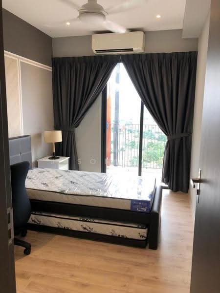 Kediaman Servis untuk Disewa di Emporis - Jason Low - Bedroom - PropertyGuru.com.my
