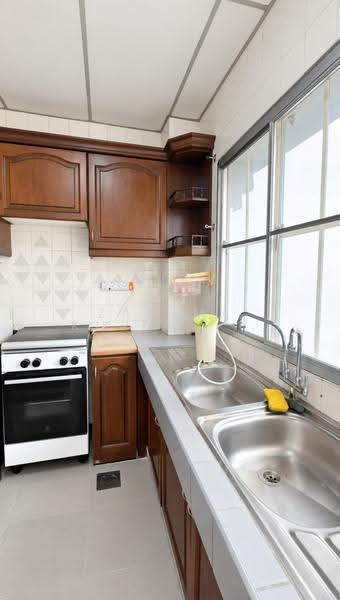 Kondominium untuk Dijual di Tiara Damansara - Zarema Kulbuzheva - Kitchen - PropertyGuru.com.my