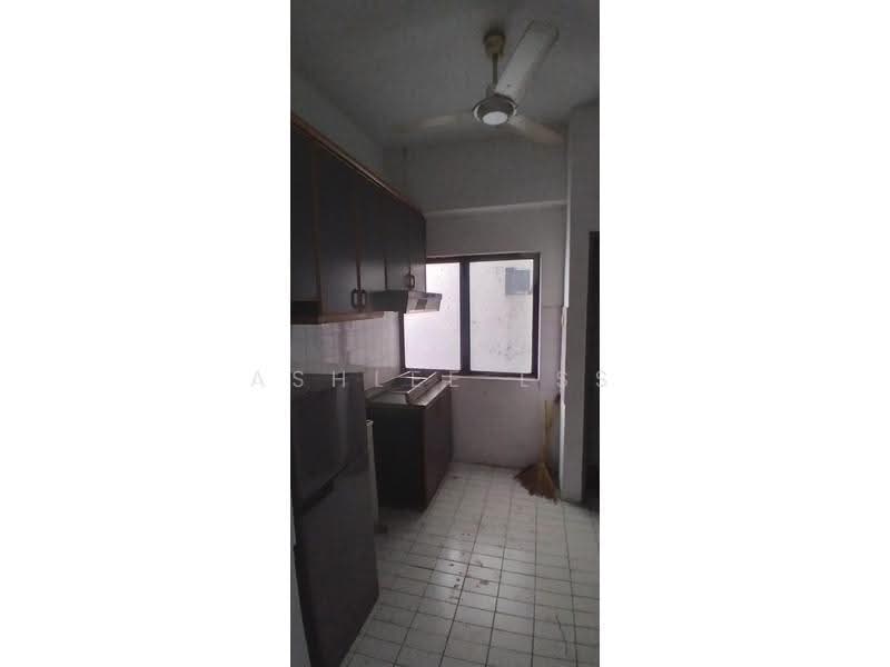 Kondominium untuk Dijual di Menara Seputih - Ashlee LSS - Kitchen - PropertyGuru.com.my