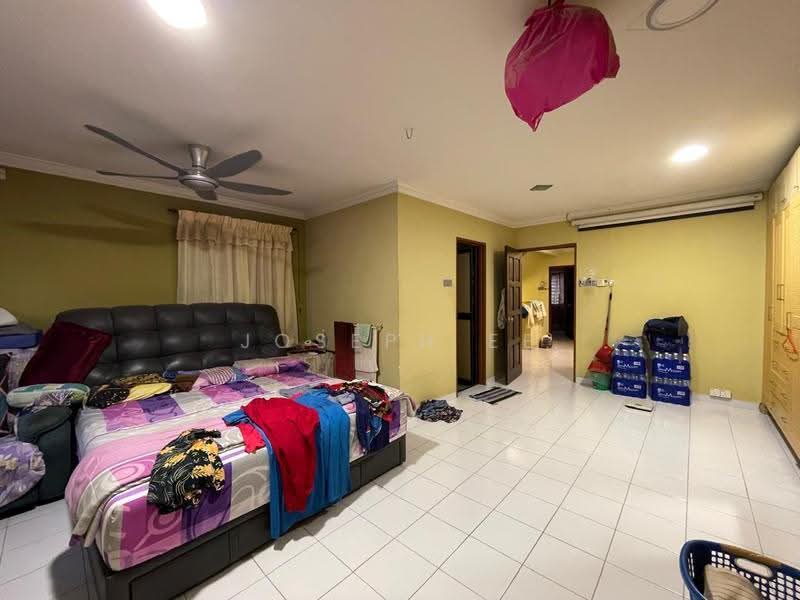Rumah Teres untuk Dijual di Laman Rimbunan (Kepong) - Joseph Ee - Bedroom - PropertyGuru.com.my