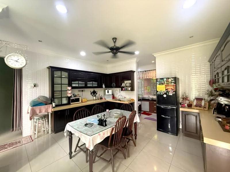 Semi-Detached House for Sale in Bandar Seri Putra (Bangi) - Ai Faizal - PropertyGuru.com.my
